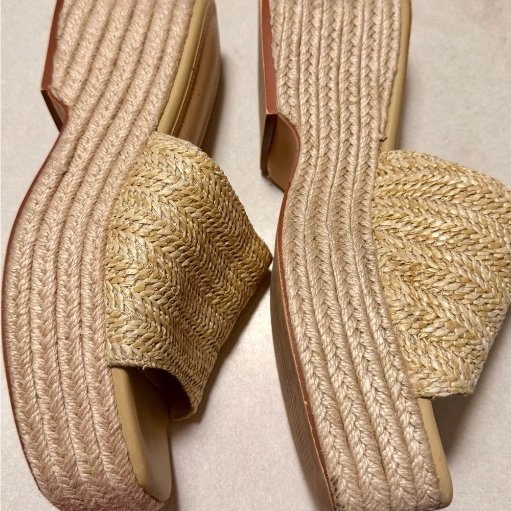 EQAUDES Platform Slip on Espadrille Sandals size 8, beach summer shoes platforms